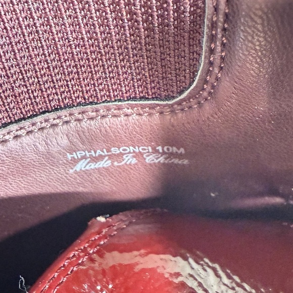 NEW DONALD J. PLINER Halston Bordeaux Patent Leather Boot Size 10 - Picture 9 of 9